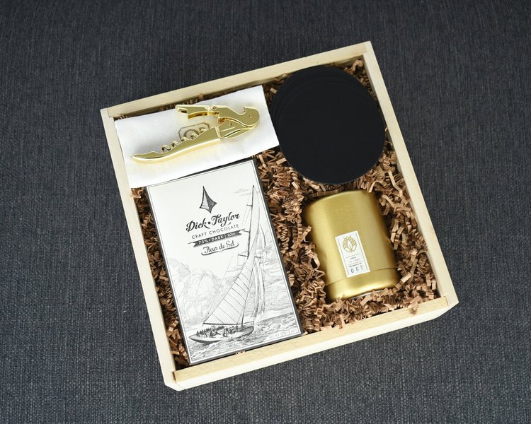 The Uncorked gift box