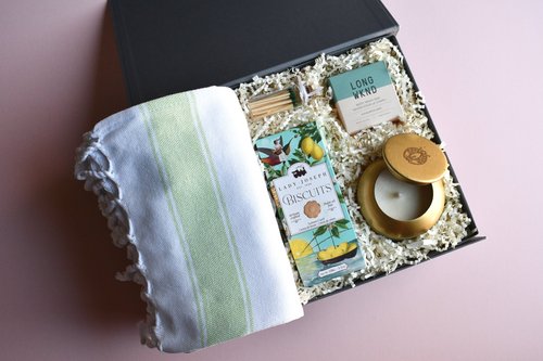 The Spa Weekend gift box